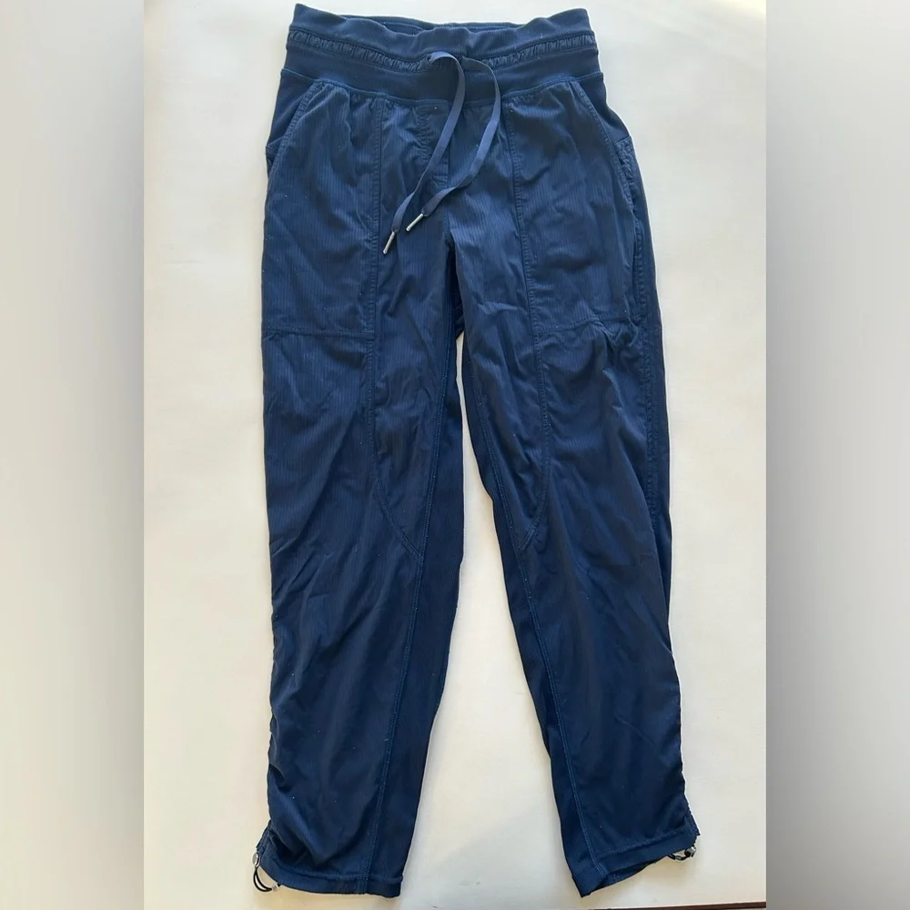 lululemon athletica Navy Joggers size 2